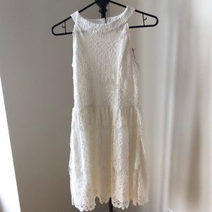 White lace dress
